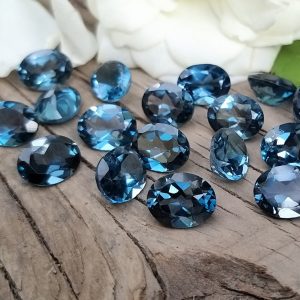 Topacio london blue, facetado 9x7mm