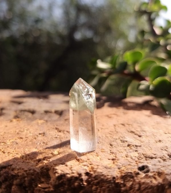 Punta cuarzo con inclusiones 20x7mm - Imagen 2