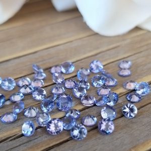 Tanzanita facetada, corte diamante 3mm