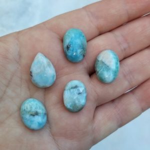 Larimar cabuchón, lote n°13