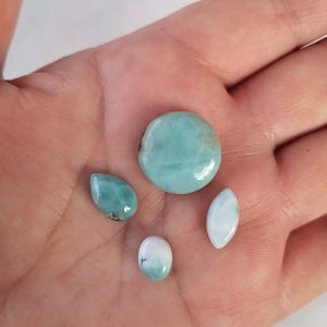 Larimar cabuchón, lote n°23