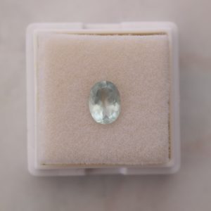 Aguamarina facetada 8x6mm